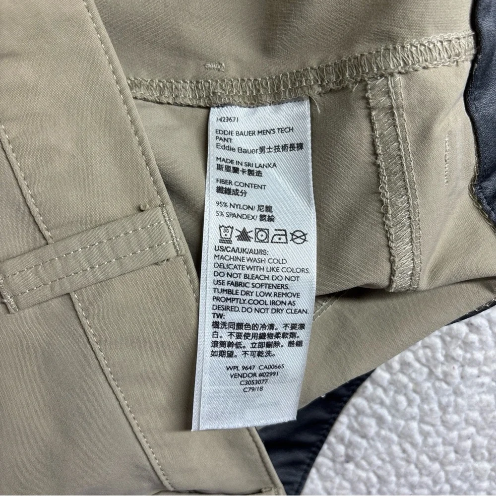Eddie Bauer Tech Pants Men Tan Size 38 x 30 Lightweight Stretch Fabric Outdoor - Picture 9 of 16